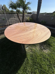 72’ Round Table (wood)