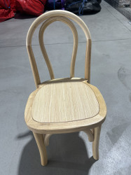 Toddlers Natural wood Bentwood chair
